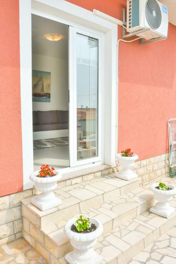 Apartment Laura Senj  Exterior photo